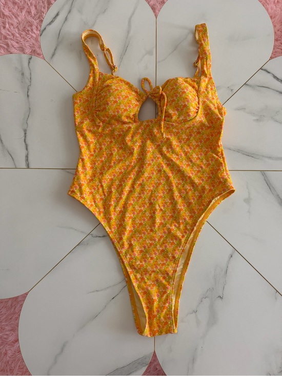 Cupshe Other - Cupshe’s Yellow and orange Floral one piece swimsuit new without tag